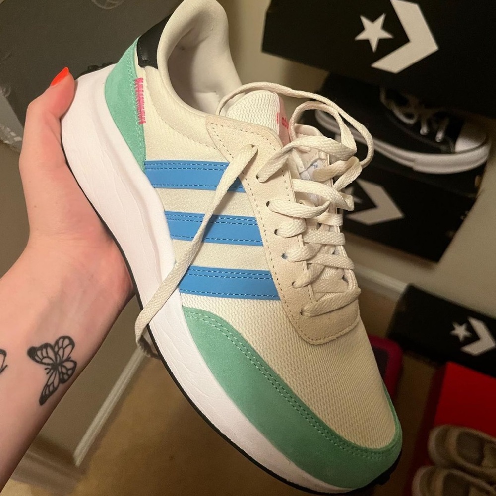 Adidas Run 70s
